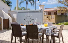 Villa Diamante Torre Lapillo With Air Conditioning, Parking And Wi-Fi Torre Lapillo